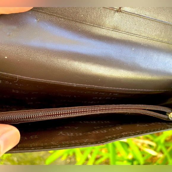 Authentic Burberry London Leather Long wallet - Picture 9 of 14